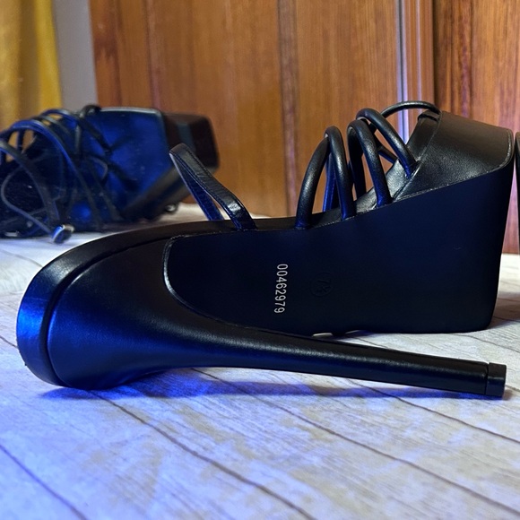 Elegant Black Wrap-around Strap Heel by Olivia - Picture 10 of 12